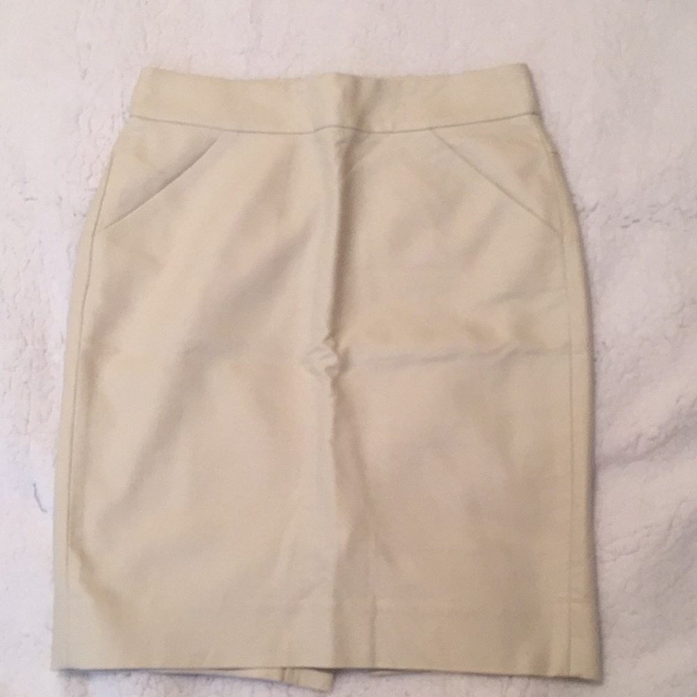 J crew pencil skirt in cream